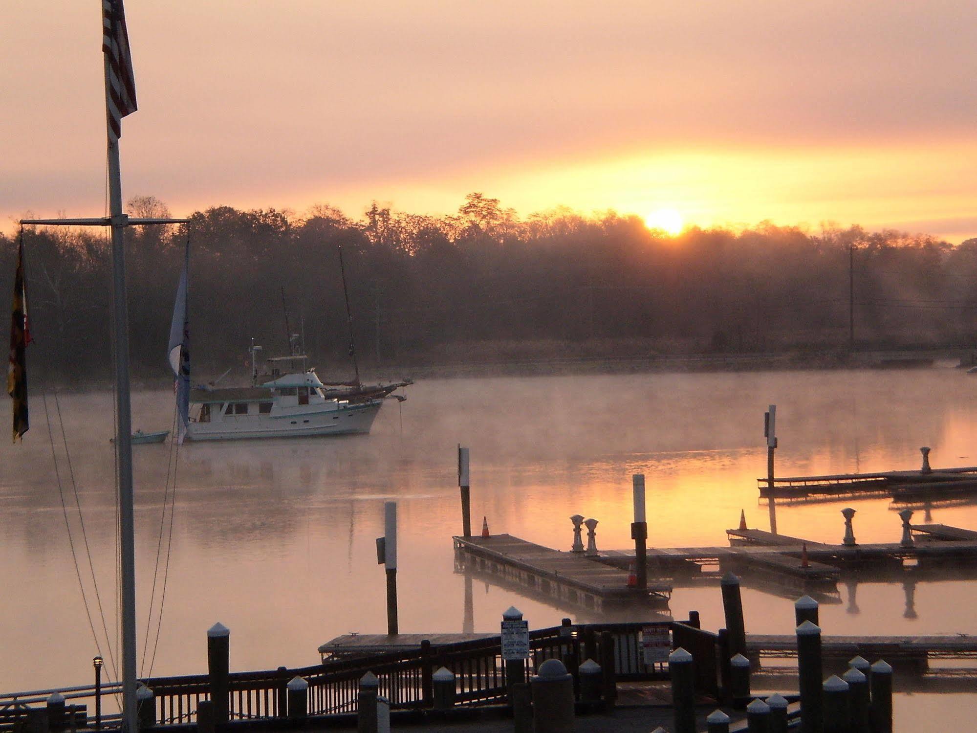 Inn At The Canal Bed & Breakfast Chesapeake City المظهر الخارجي الصورة